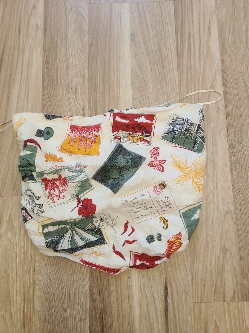 Reformation Postcard Print Vacation Linen Top size 8